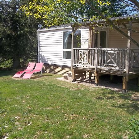 Camping Aire Du Gros Pre Lesseux Dış mekan fotoğraf