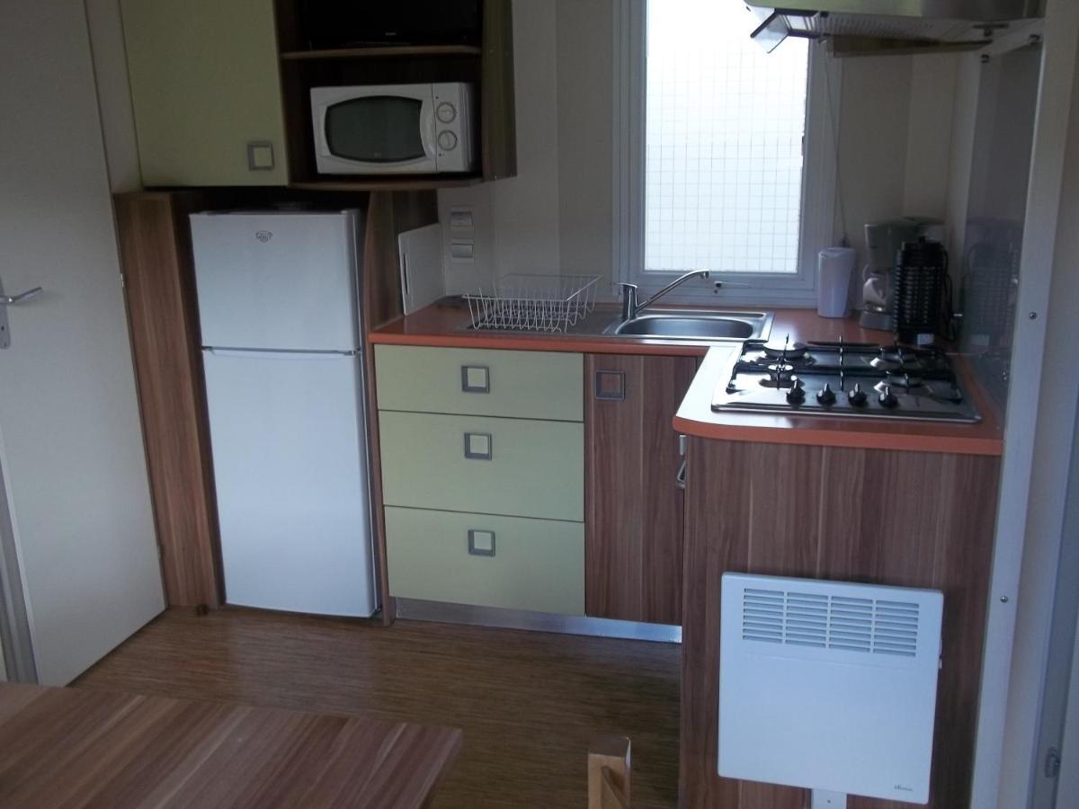 Camping Aire Du Gros Pre Lesseux Dış mekan fotoğraf