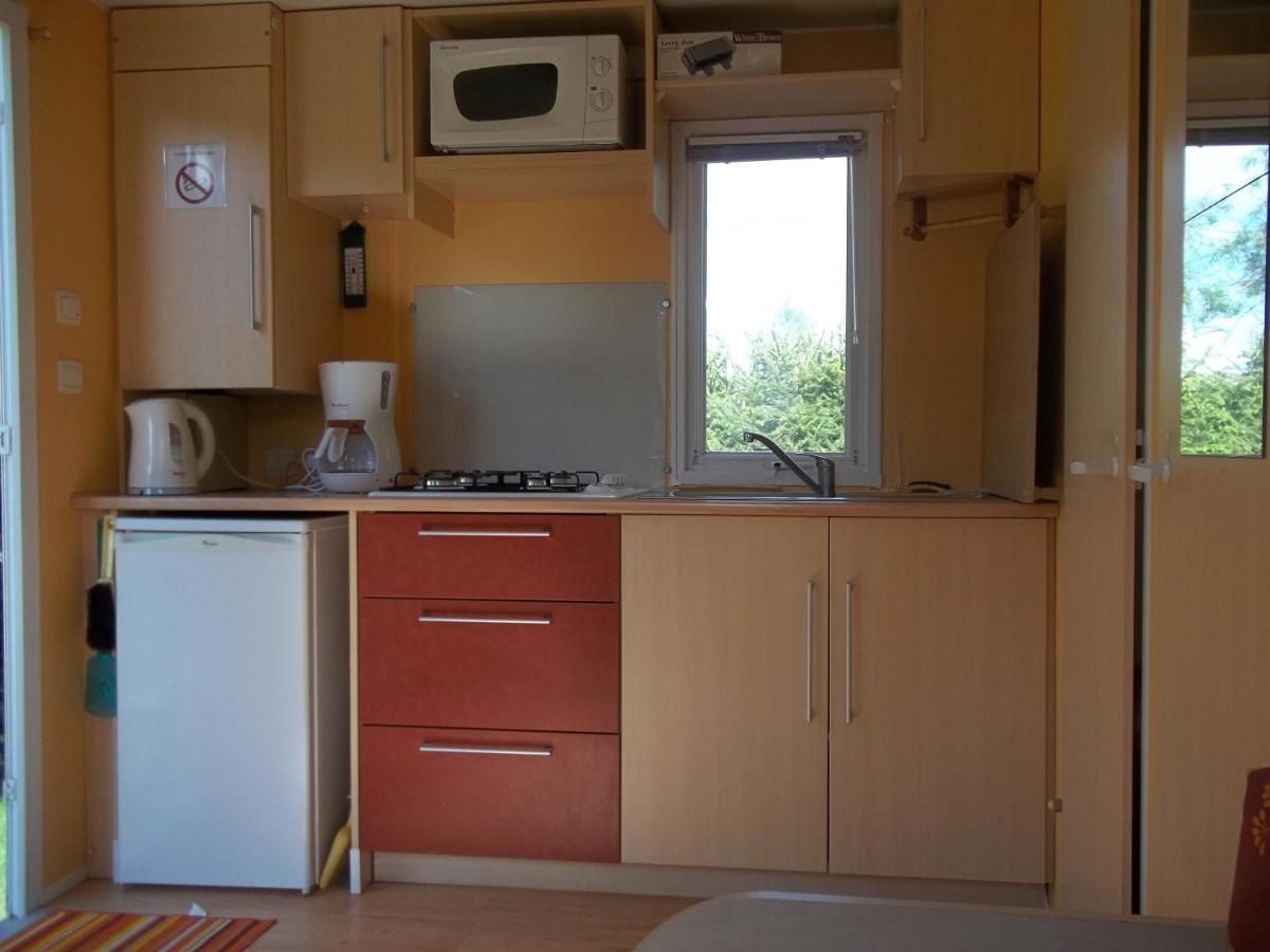 Camping Aire Du Gros Pre Lesseux Dış mekan fotoğraf